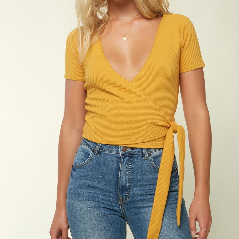 NWT! O' Niell Tabby Wrap Top